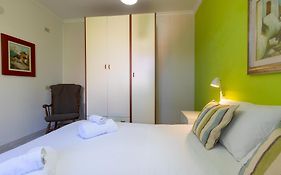 Villa Vacanze Paradiso - Oasi Di Tranquillita Con Piscina E Giardino A 10 Min Dal Mare